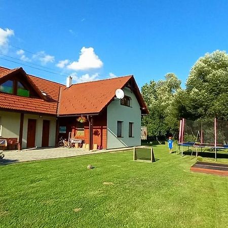 Ubytovanie U Huberta Besenova Ngoại thất bức ảnh
