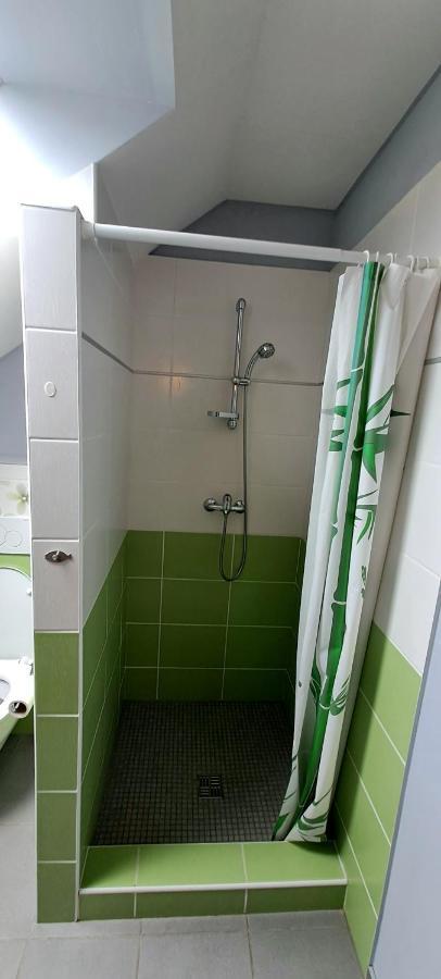Ubytovanie U Huberta Besenova Ngoại thất bức ảnh